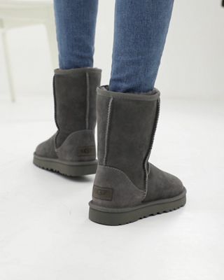 ugg boots short grey